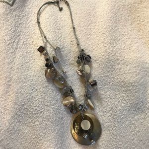 Beautiful Silpada Shell necklace